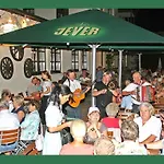 Zur Post Hotel 3*